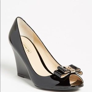 Coach Emma Patent Leather pumps size 8